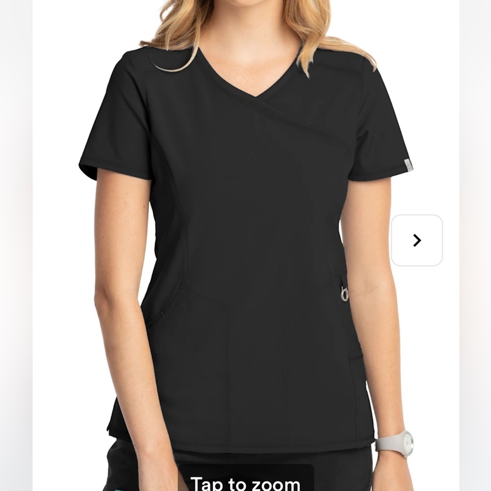 Cherokee infinity scrub top